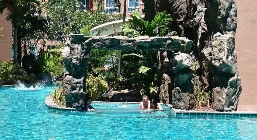 Atlantis Condo Resort jomtien Extérieur photo