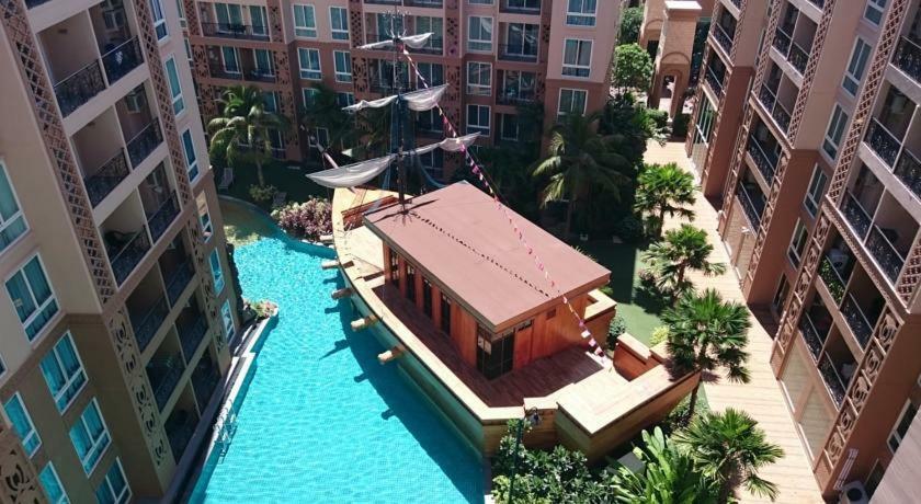 Atlantis Condo Resort jomtien Extérieur photo