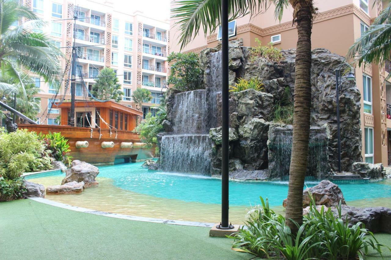 Atlantis Condo Resort jomtien Extérieur photo